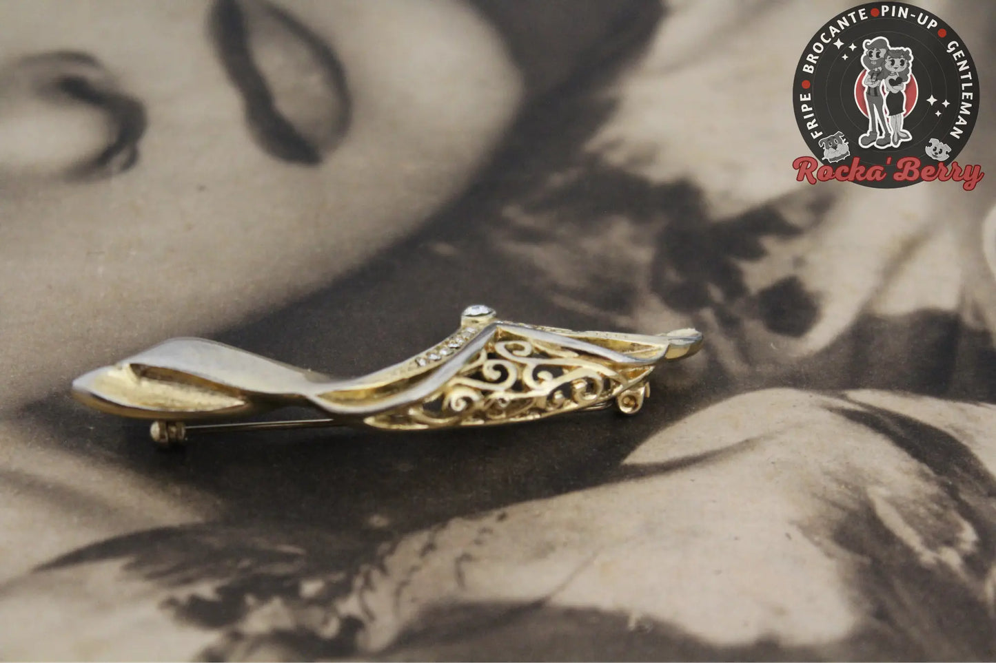 Broche Dorée Arabesque Rocka'Berry