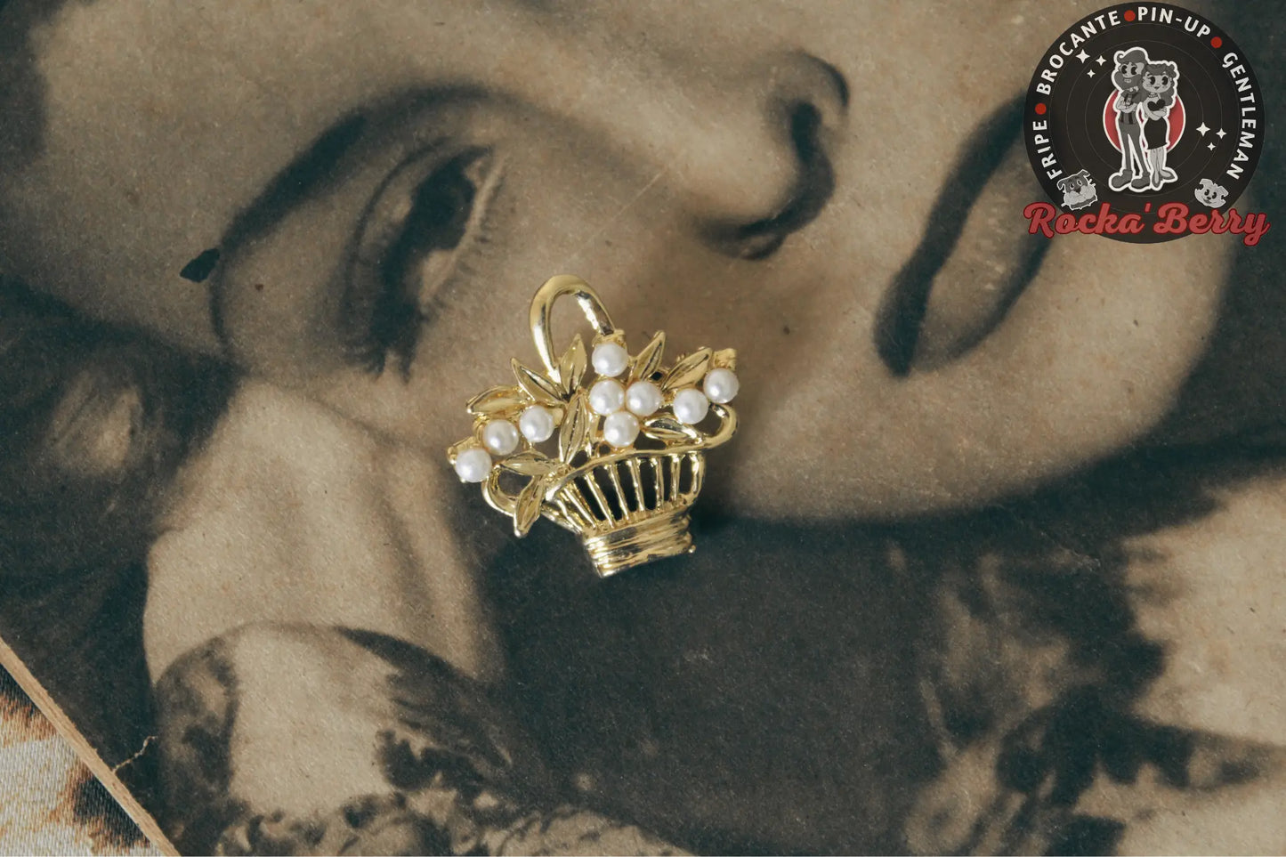 Broche Panier de Fruit Doré Rocka'Berry