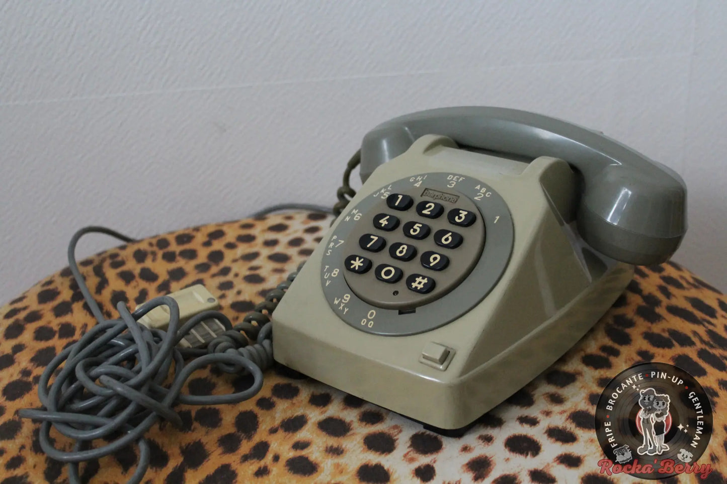Téléphone Vintage 60s en Bakelite Socotel S63 Gris 5 - Made in France Rocka'Berry