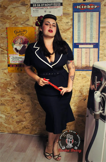 🌹 Bella Airosa Dress – Rockin Bettie