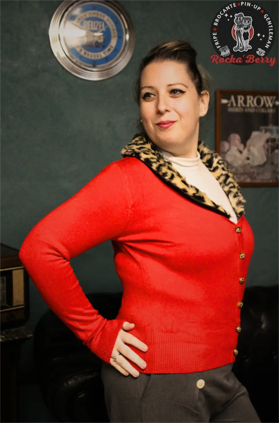 Cardigan Pinup Rétro Fourrure Rouge - Banned - Rocka'Berry
