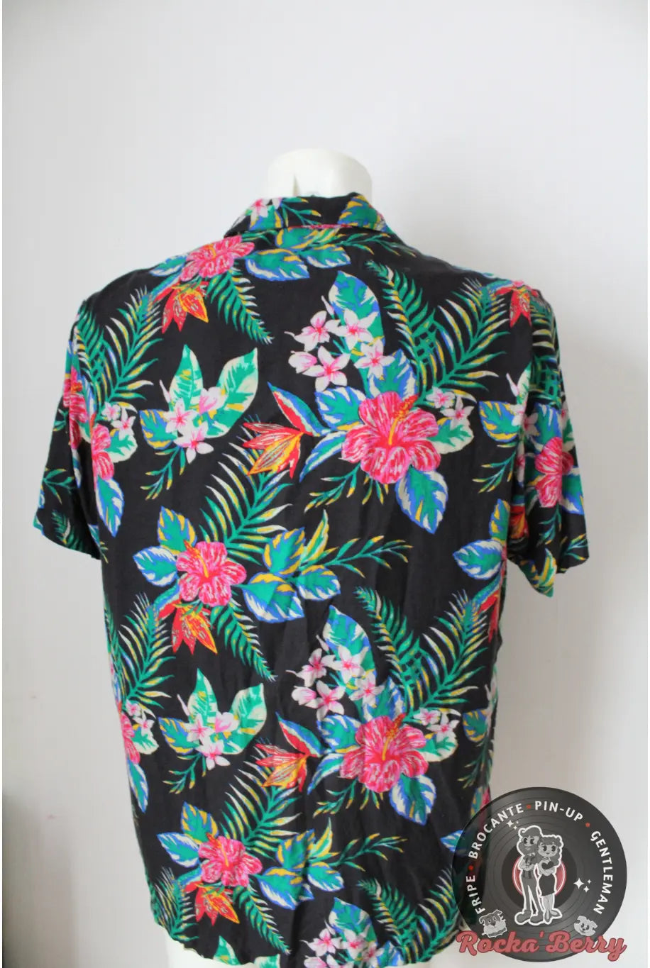 Chemise Hawaïenne Fleurs Multicolores sur Fond Noir - Dickies Dickies