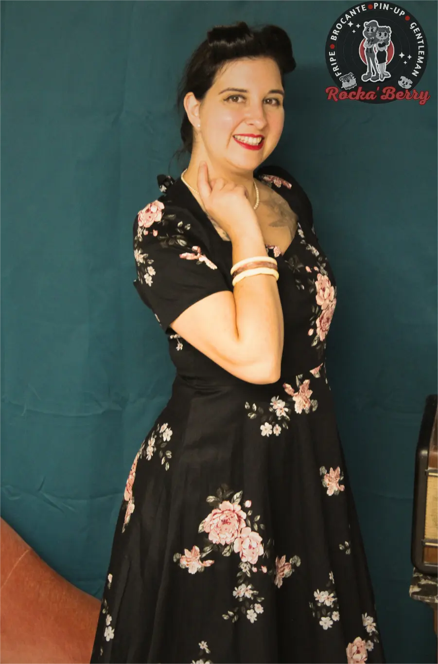 Robe Pinup Swing Noire Fleurie - Rocka'Berry