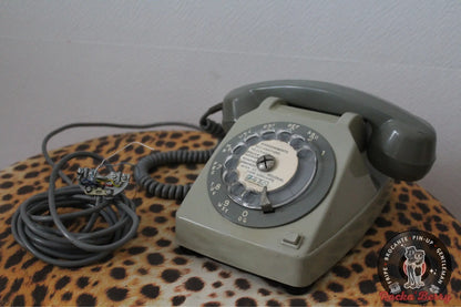 Téléphone Vintage 60s en Bakelite Socotel S63 Gris 4   - Made in France Rocka'Berry