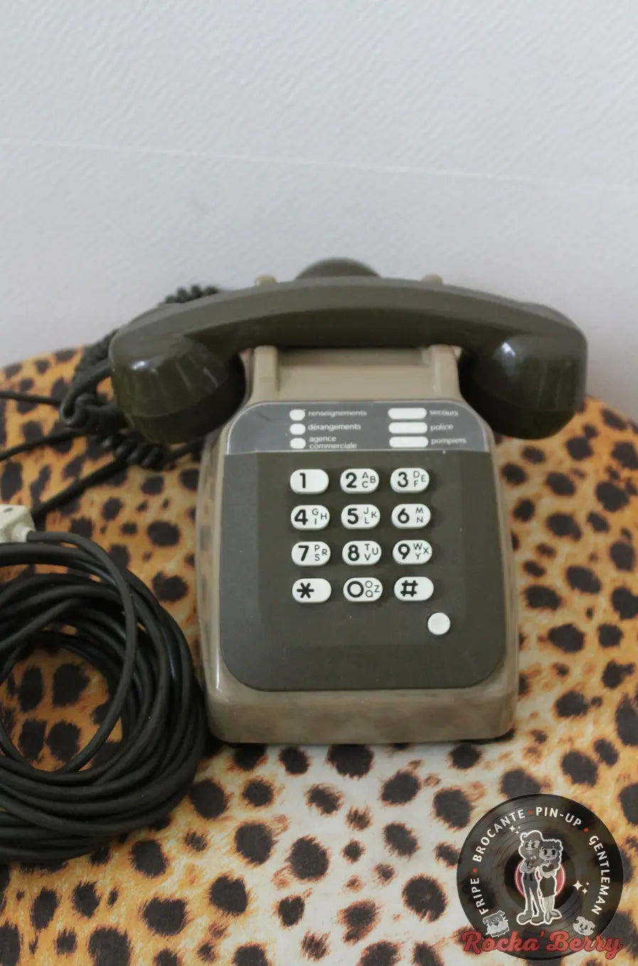 Téléphone Vintage 70s en Bakelite Socotel S63 Vert   - Made in France Rocka'Berry