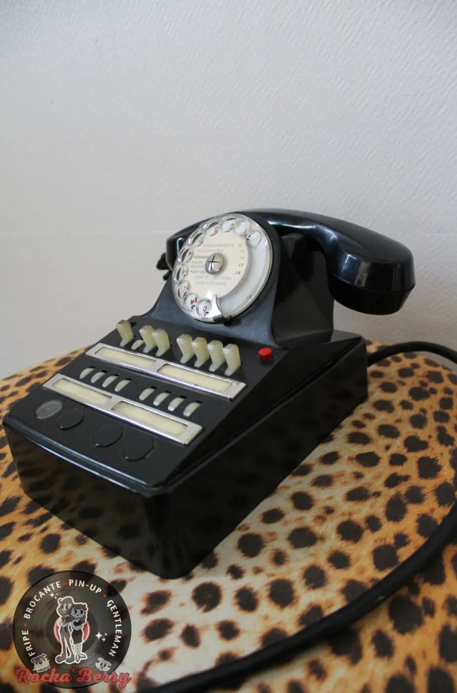 Téléphone de Standard Vintage 50s en Bakelite CIT Noir   - Made in France Rocka'Berry